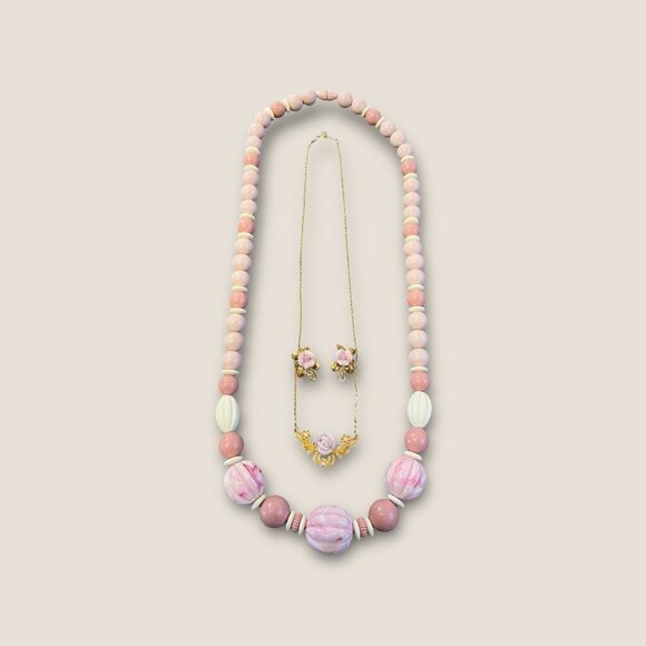 Avon Burst Of Spring Beaded Necklace & Pink Flower Victorian-Style Necklace With - Picture 1 of 3